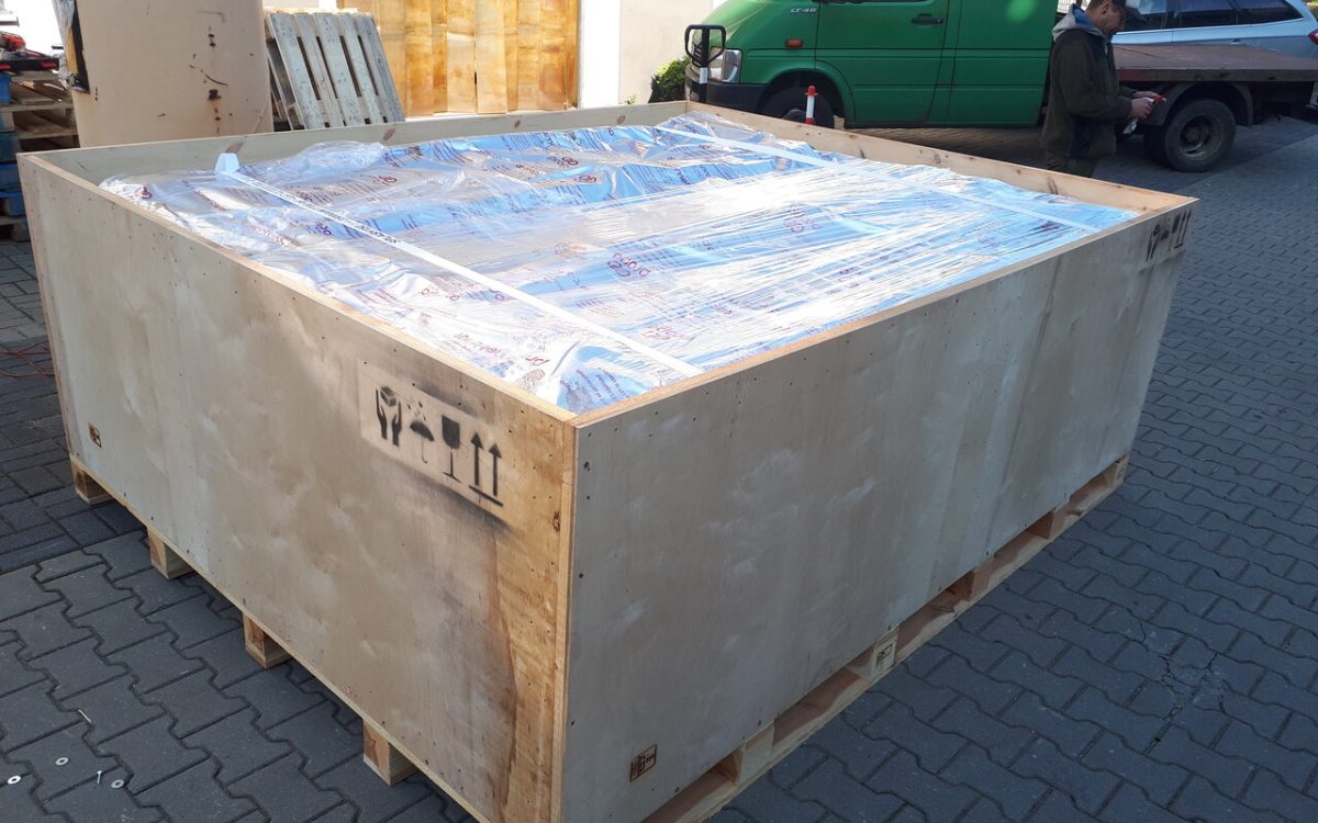 SKRZYNIA DO TRANSPORTU MORSKIEGO